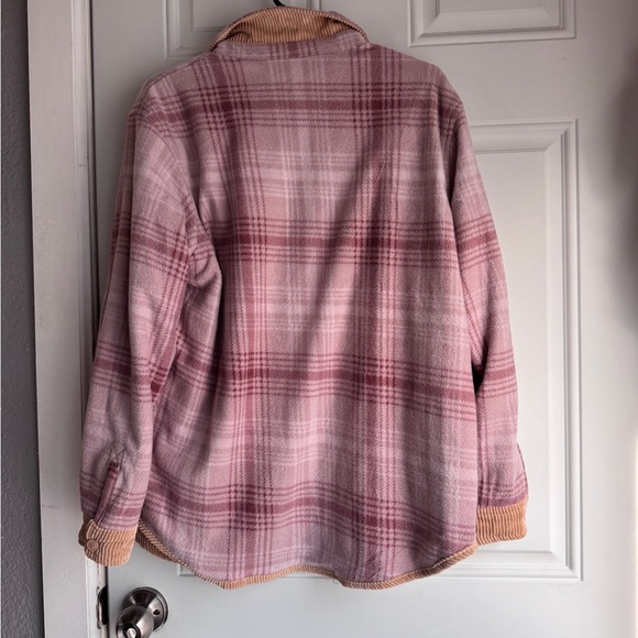 Reversible Pink and Tan Fleece/Corduroy Shacket - Picture 3 of 6